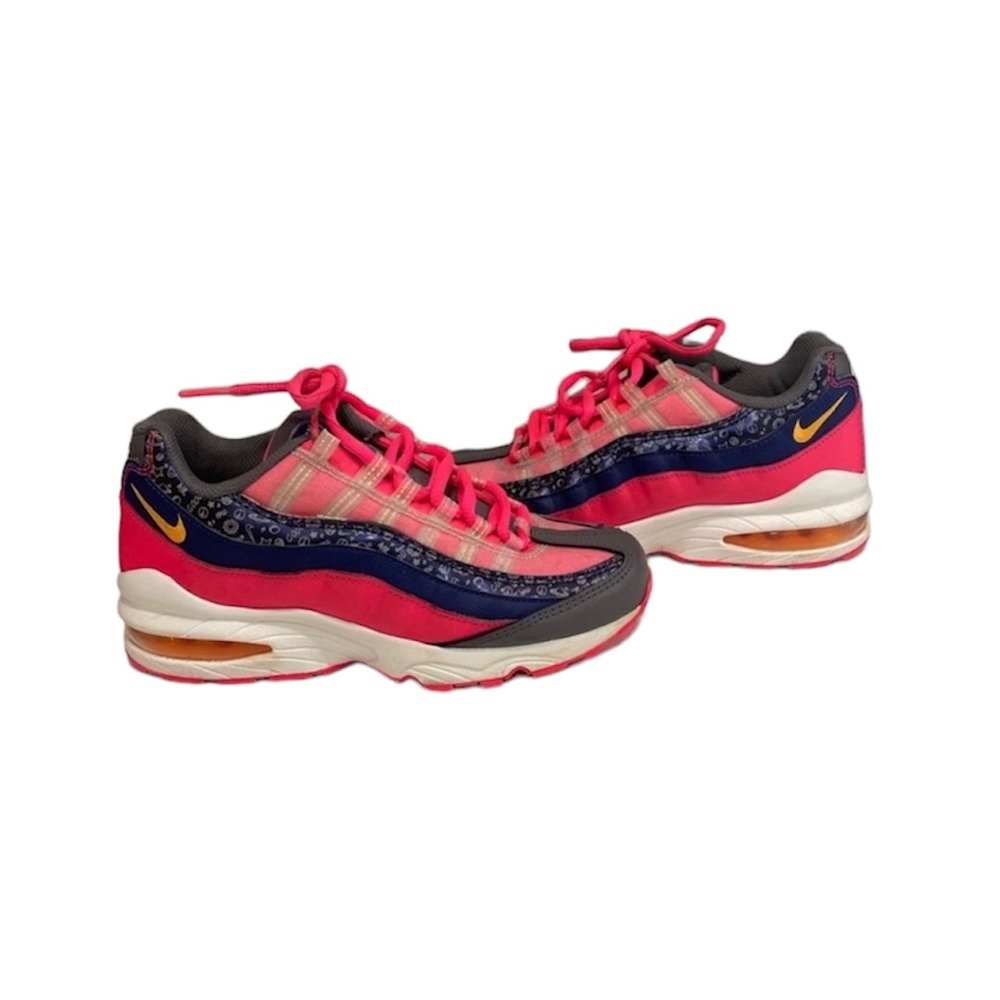 EUC Air Max Pink And Purple Shoes Girls size 4Y Womens Size 5.5